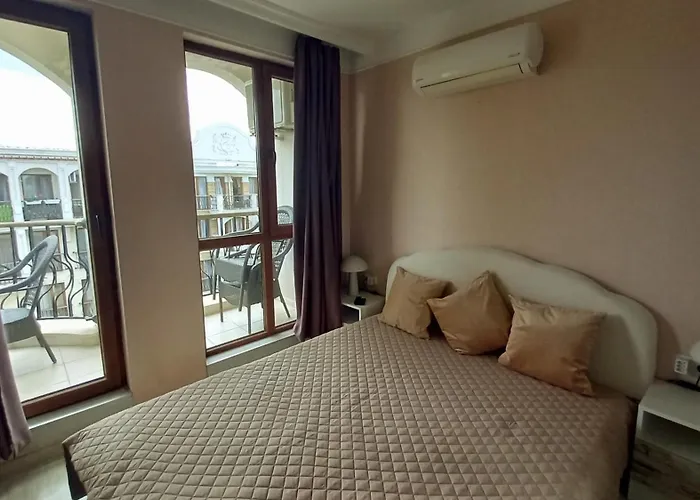 Апартаменты Harmony Dream Island 9 Private 2bdr 601 Солнечный берег